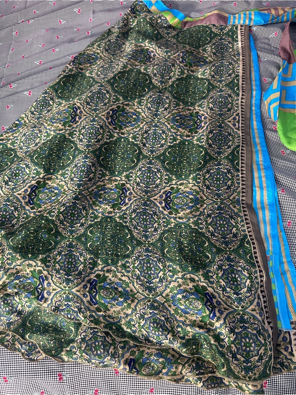 Green Patterned Maxi Skirt - Elegant Women's Skirt